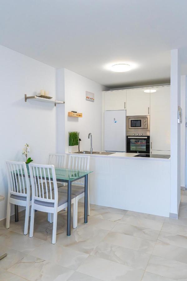 Modern 2-Bedroom Apartment With Stunning View Costa Adeje  Exterior foto