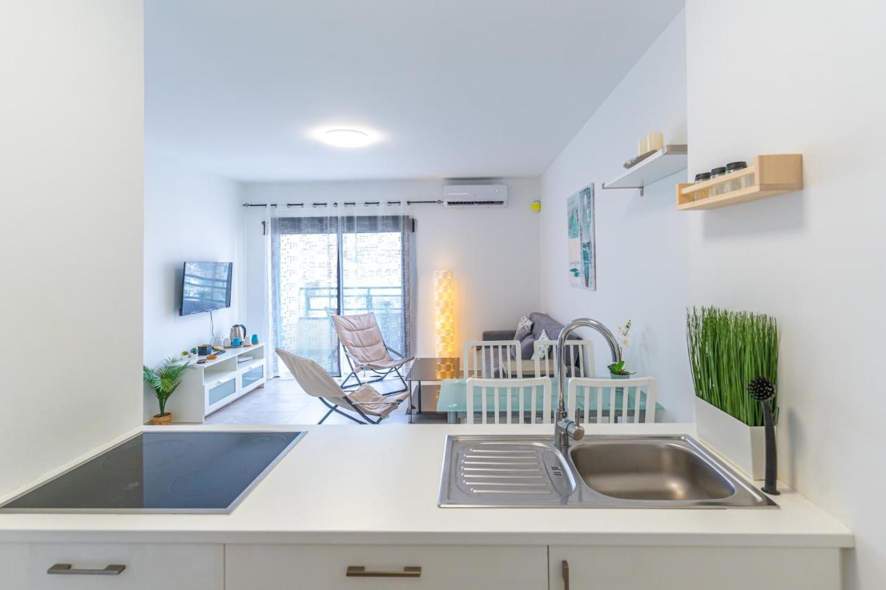 Modern 2-Bedroom Apartment With Stunning View Costa Adeje  Exterior foto